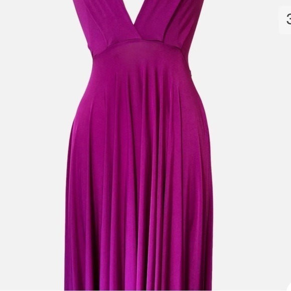 Two Birds Classic Convertible Slit Dress, One Size - Picture 3 of 11